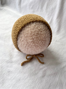 Crochet bonnet